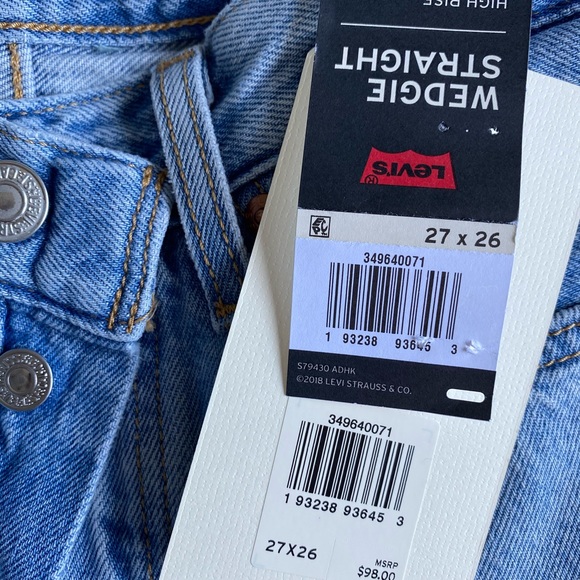 Levi’s Wedgie Straight Jeans 27. Length 26. - Picture 4 of 4